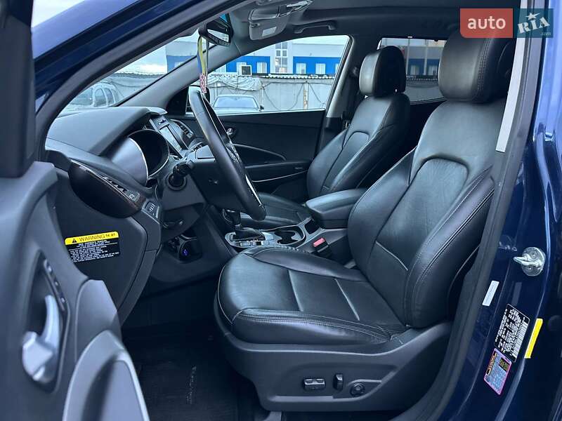 Позашляховик / Кросовер Hyundai Santa FE 2016 в Києві