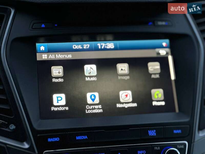 Позашляховик / Кросовер Hyundai Santa FE 2016 в Києві