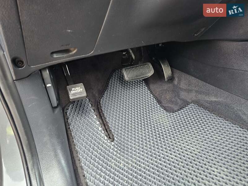 Внедорожник / Кроссовер Hyundai Santa FE 2008 в Стрые фото 129 Внедорожник / Кроссовер Hyundai Santa FE 2008 в Стрые