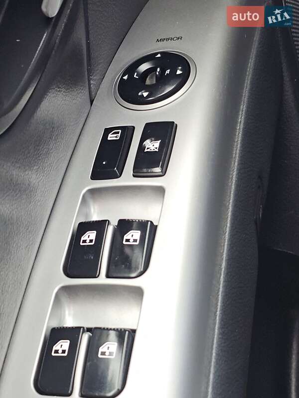 Внедорожник / Кроссовер Hyundai Santa FE 2008 в Стрые фото 190 Внедорожник / Кроссовер Hyundai Santa FE 2008 в Стрые