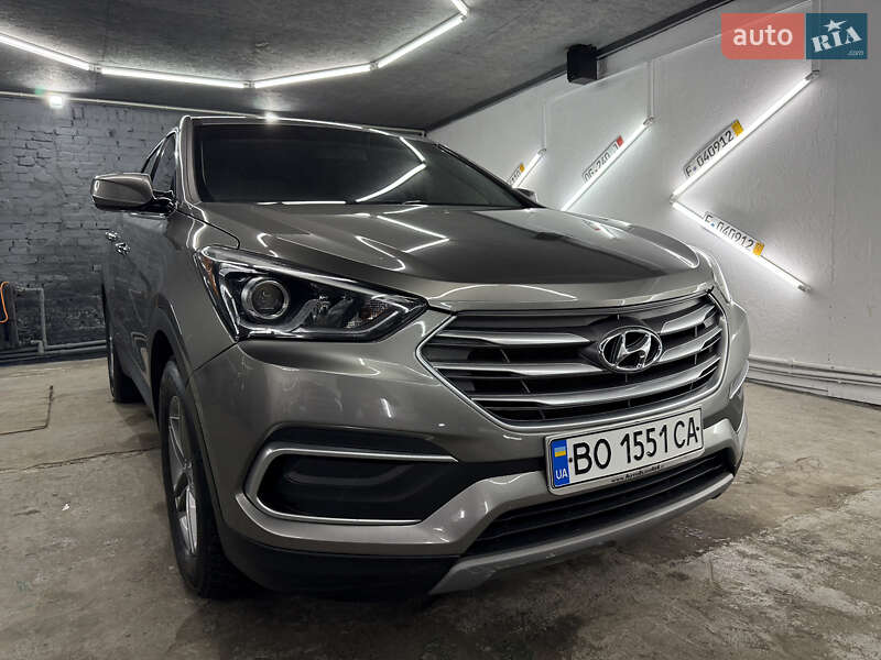 Позашляховик / Кросовер Hyundai Santa FE 2018 в Кременці