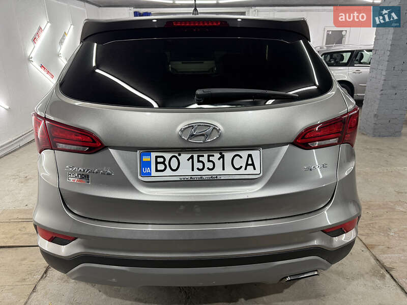 Позашляховик / Кросовер Hyundai Santa FE 2018 в Кременці