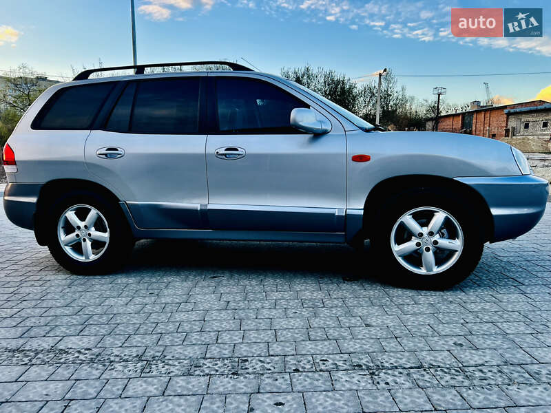 Внедорожник / Кроссовер Hyundai Santa FE 2005 в Львове