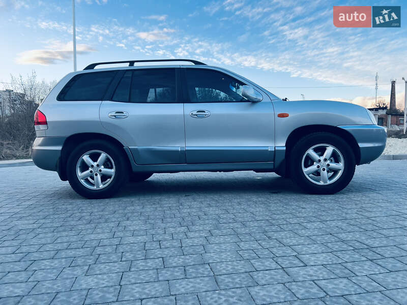 Внедорожник / Кроссовер Hyundai Santa FE 2005 в Львове