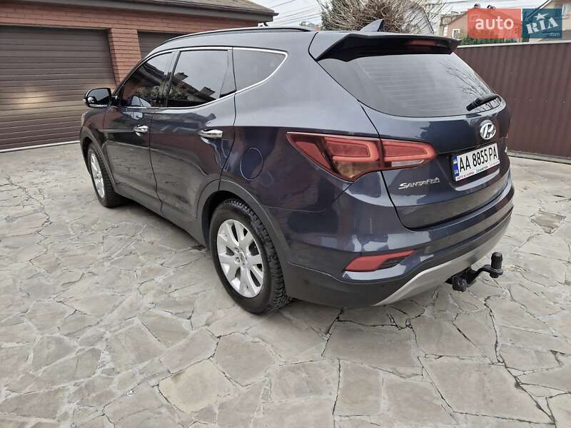Позашляховик / Кросовер Hyundai Santa FE 2016 в Києві