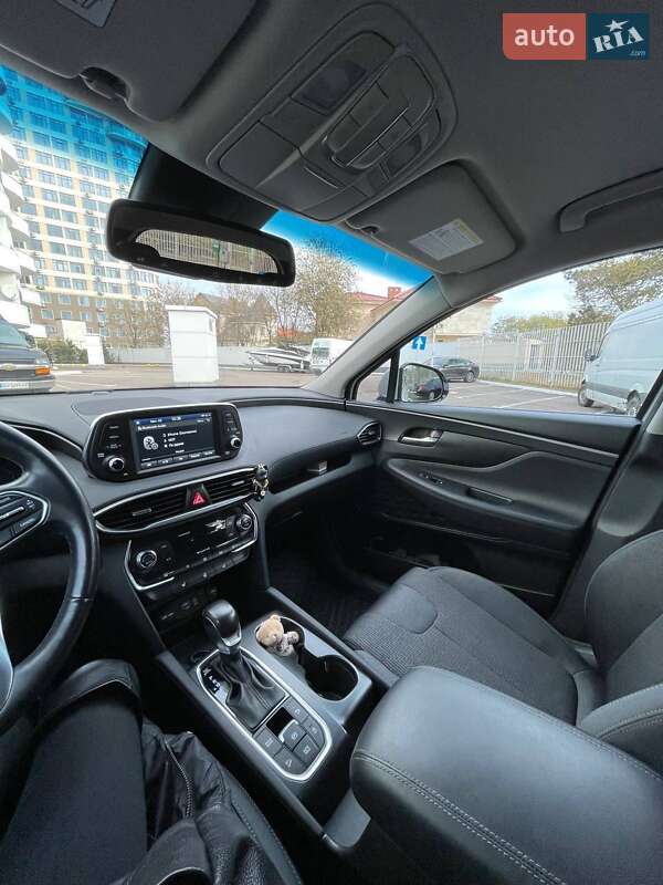 Позашляховик / Кросовер Hyundai Santa FE 2018 в Львові фото 5 Позашляховик / Кросовер Hyundai Santa FE 2018 в Львові