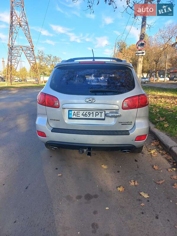 Внедорожник / Кроссовер Hyundai Santa FE 2009 в Николаеве