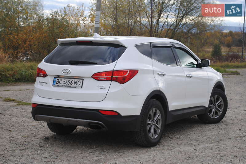 Внедорожник / Кроссовер Hyundai Santa FE 2015 в Дрогобыче фото 5 Внедорожник / Кроссовер Hyundai Santa FE 2015 в Дрогобыче