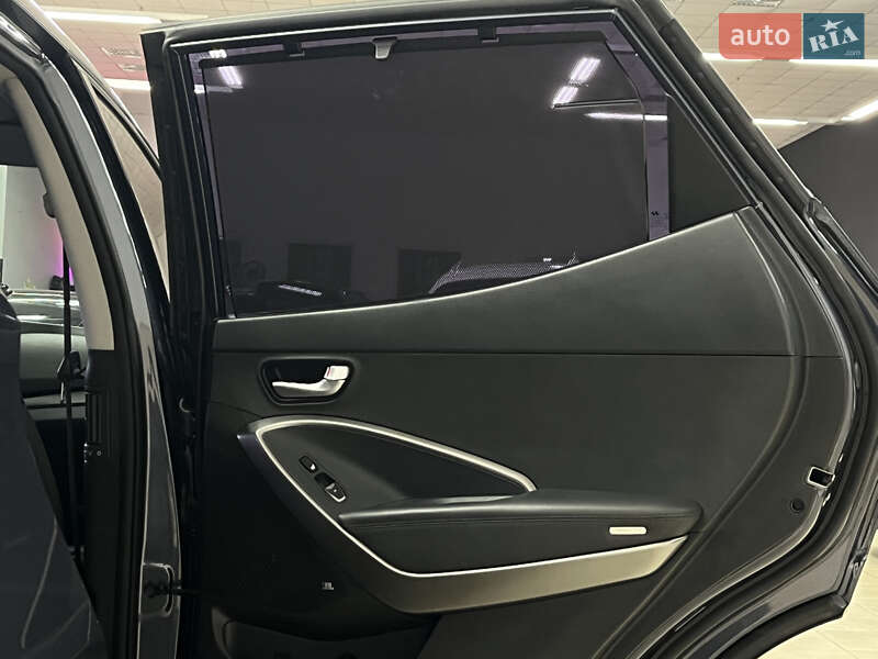 Внедорожник / Кроссовер Hyundai Santa FE 2015 в Одессе