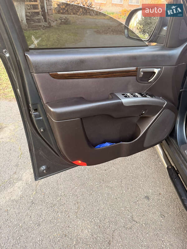 Позашляховик / Кросовер Hyundai Santa FE 2011 в Львові