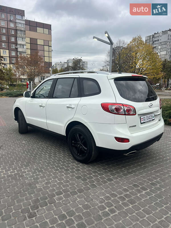 Позашляховик / Кросовер Hyundai Santa FE 2011 в Дніпрі