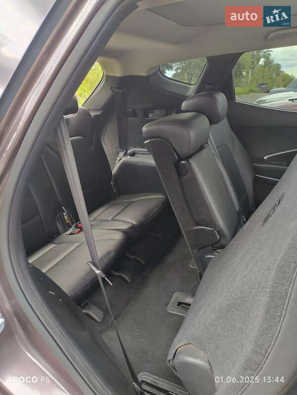 Внедорожник / Кроссовер Hyundai Santa FE 2013 в Вышгороде