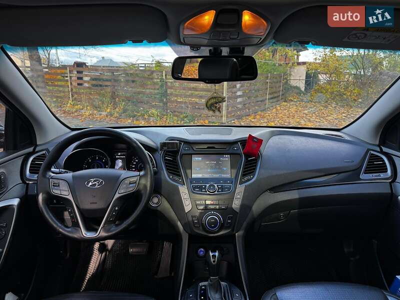 Внедорожник / Кроссовер Hyundai Santa FE 2014 в Киеве
