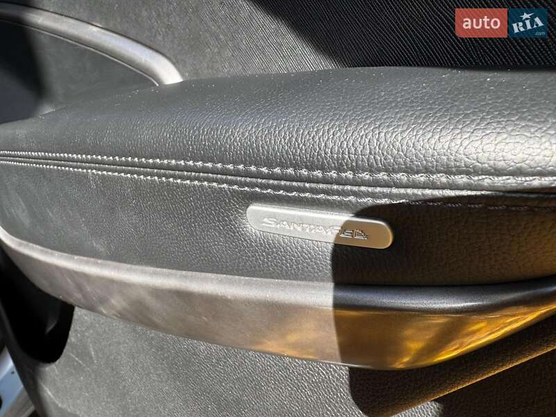 Внедорожник / Кроссовер Hyundai Santa FE 2014 в Киеве