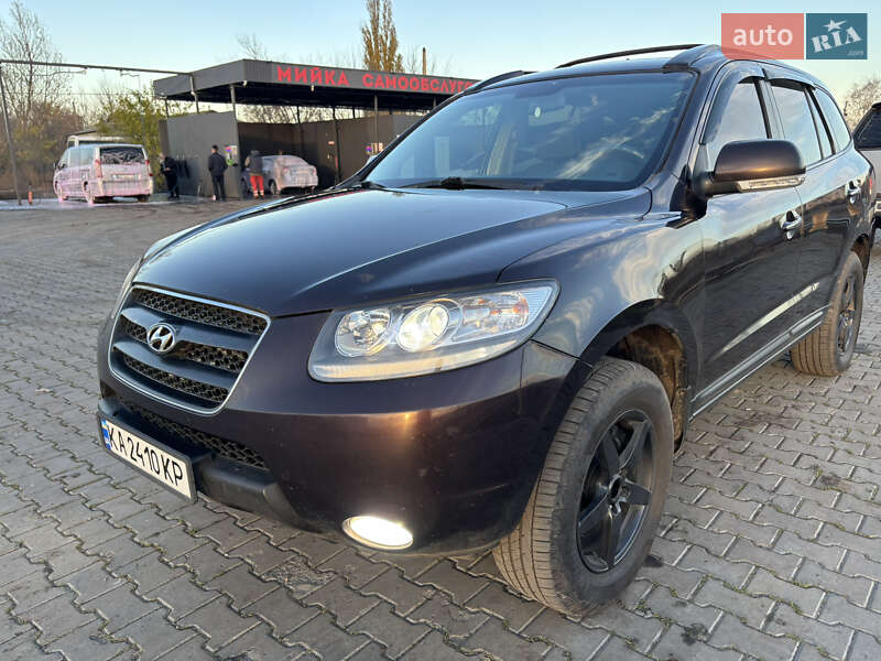 Внедорожник / Кроссовер Hyundai Santa FE 2008 в Петропавловке