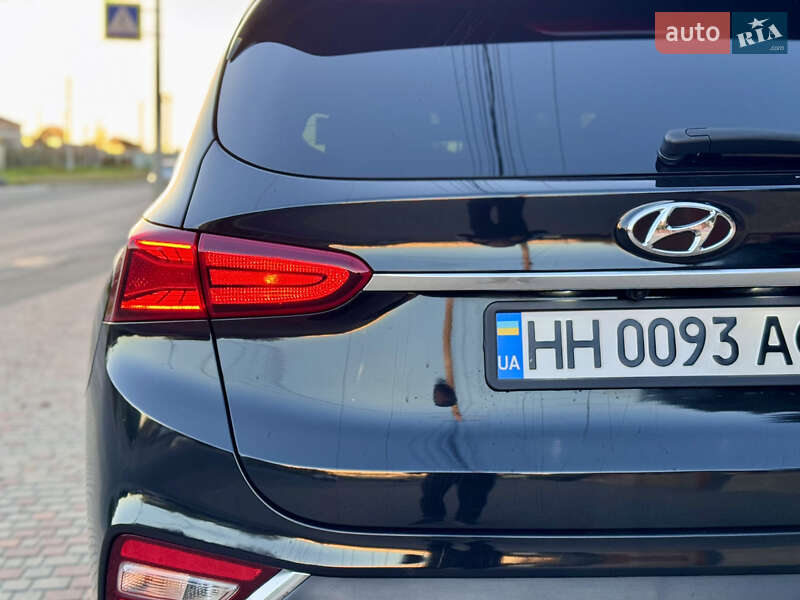Позашляховик / Кросовер Hyundai Santa FE 2019 в Одесі