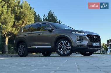 Внедорожник / Кроссовер Hyundai Santa FE 2018 в Одессе