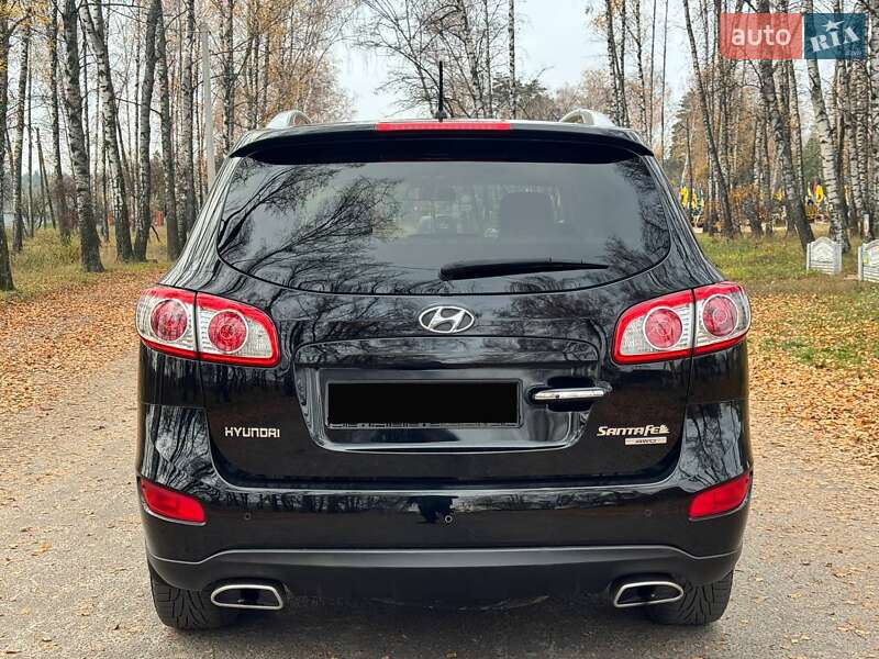 Позашляховик / Кросовер Hyundai Santa FE 2011 в Охтирці