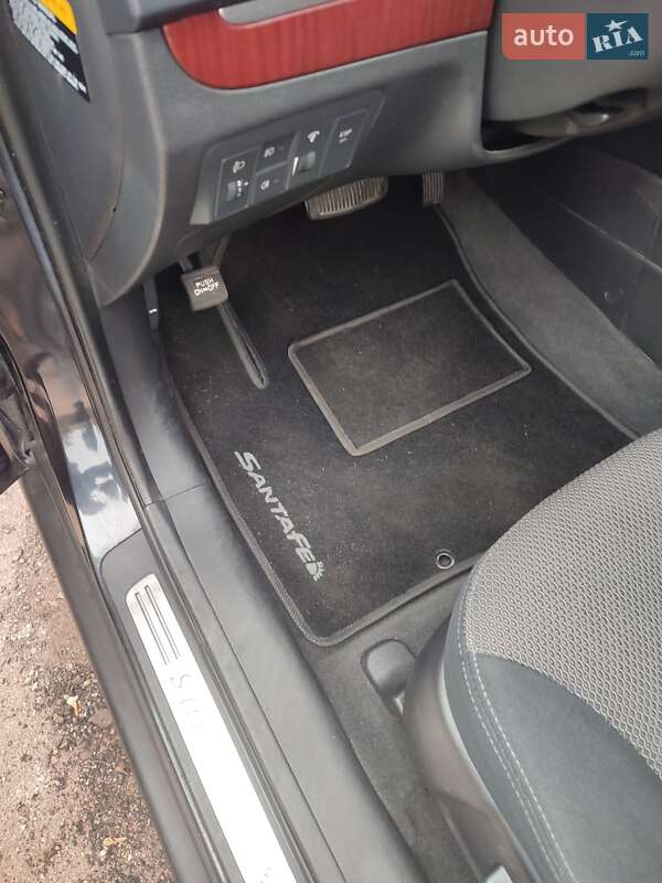 Позашляховик / Кросовер Hyundai Santa FE 2008 в Прилуках фото 21 Позашляховик / Кросовер Hyundai Santa FE 2008 в Прилуках