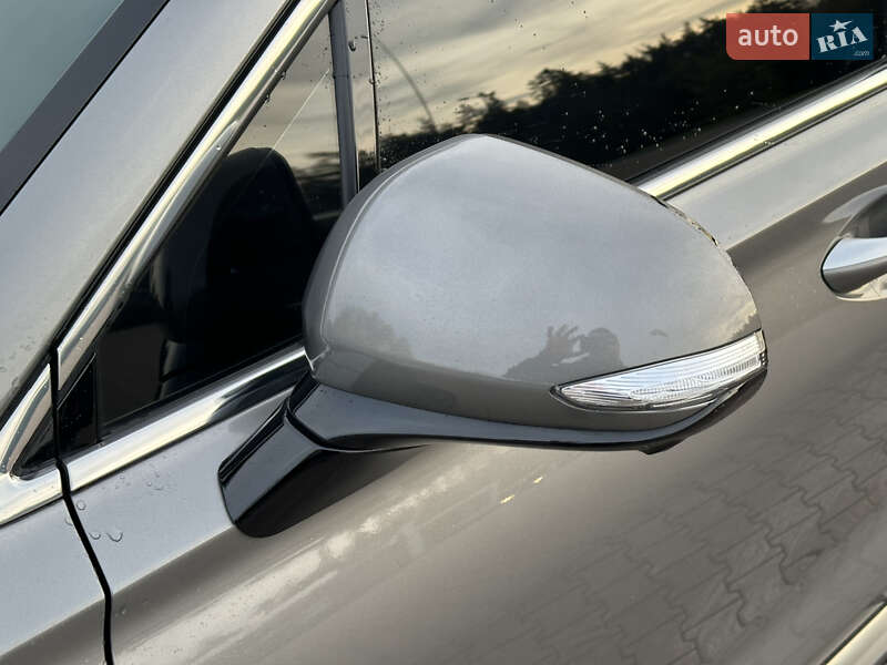 Внедорожник / Кроссовер Hyundai Santa FE 2018 в Броварах