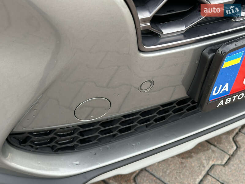 Внедорожник / Кроссовер Hyundai Santa FE 2018 в Броварах