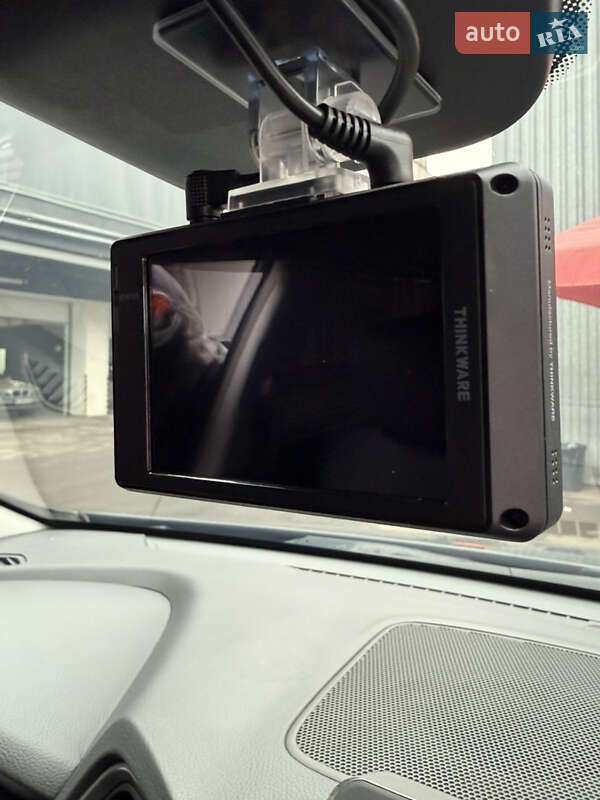 Внедорожник / Кроссовер Hyundai Santa FE 2017 в Киеве фото 40 Внедорожник / Кроссовер Hyundai Santa FE 2017 в Киеве