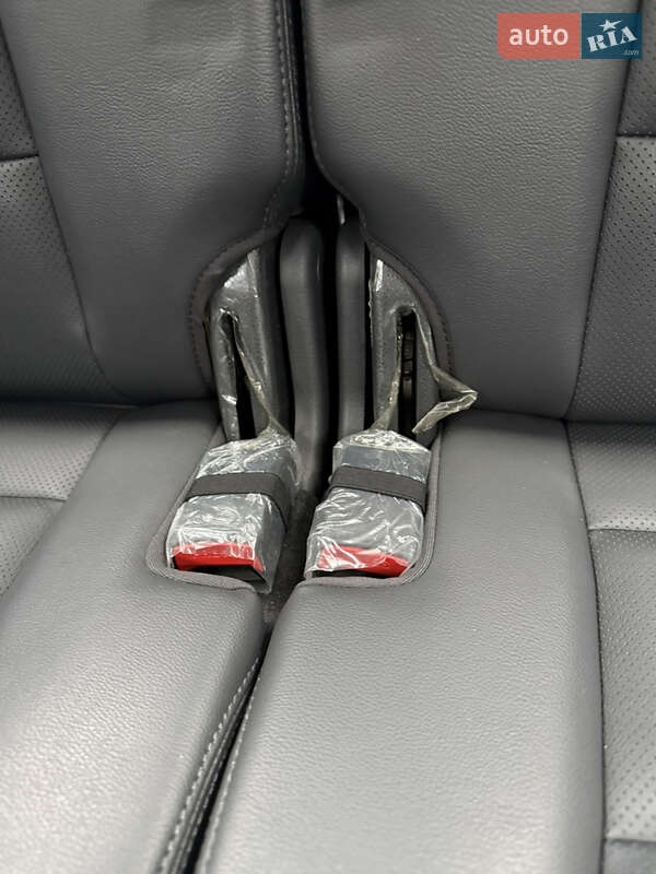 Внедорожник / Кроссовер Hyundai Santa FE 2017 в Киеве фото 22 Внедорожник / Кроссовер Hyundai Santa FE 2017 в Киеве