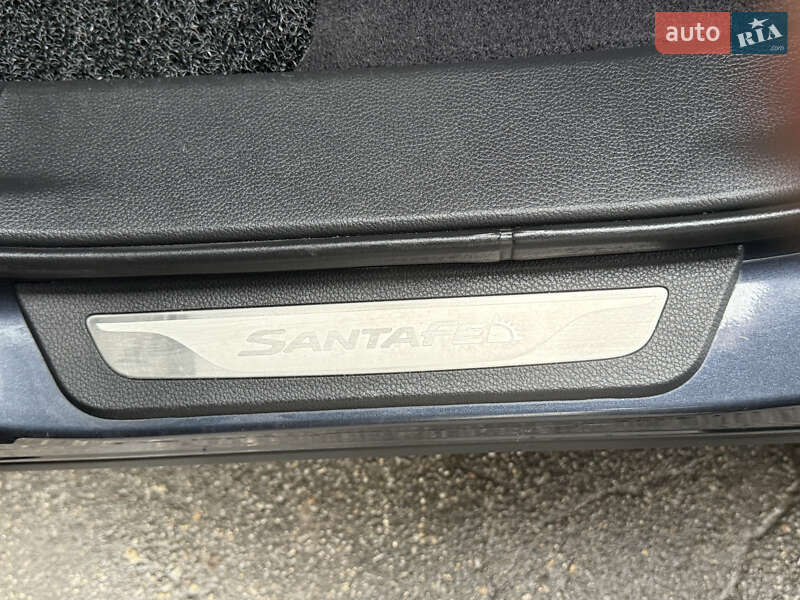 Внедорожник / Кроссовер Hyundai Santa FE 2017 в Киеве фото 64 Внедорожник / Кроссовер Hyundai Santa FE 2017 в Киеве