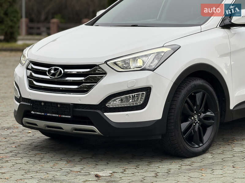 Внедорожник / Кроссовер Hyundai Santa FE 2014 в Дубно