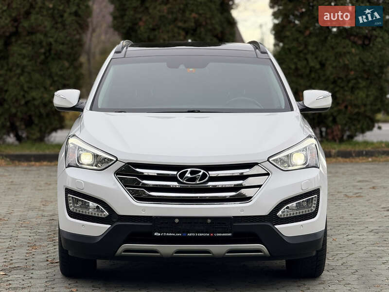 Внедорожник / Кроссовер Hyundai Santa FE 2014 в Дубно