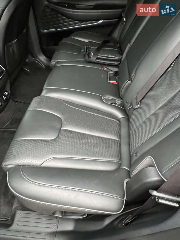 Внедорожник / Кроссовер Hyundai Santa FE 2020 в Киеве