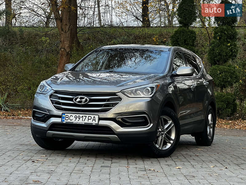 Внедорожник / Кроссовер Hyundai Santa FE 2016 в Дрогобыче