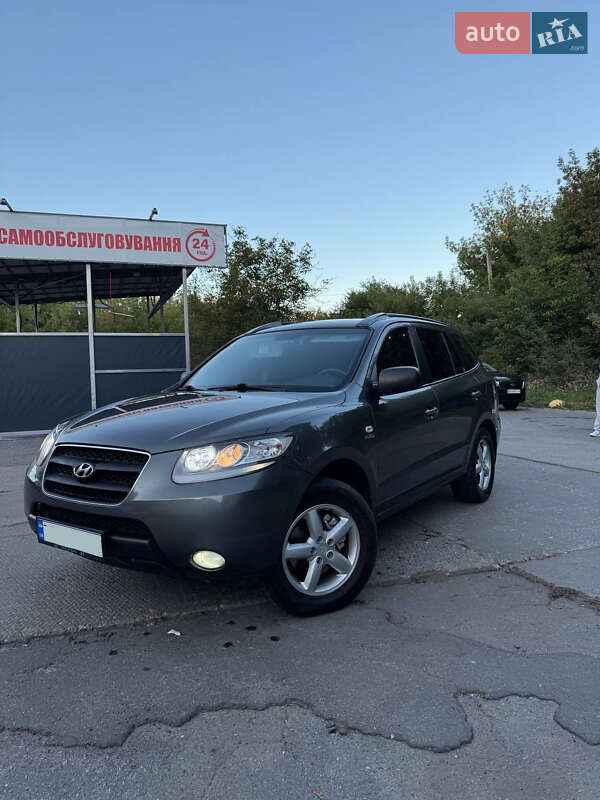 Внедорожник / Кроссовер Hyundai Santa FE 2006 в Староконстантинове