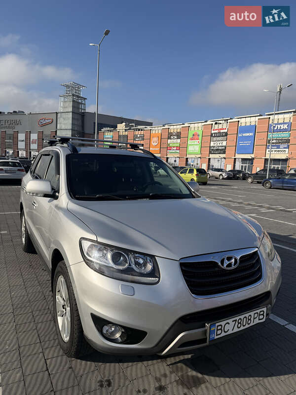 Внедорожник / Кроссовер Hyundai Santa FE 2012 в Львове