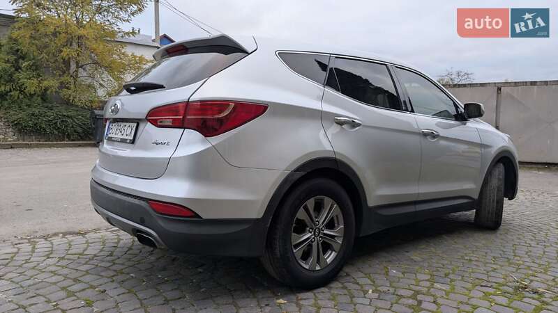 Внедорожник / Кроссовер Hyundai Santa FE 2015 в Тернополе фото 4 Внедорожник / Кроссовер Hyundai Santa FE 2015 в Тернополе
