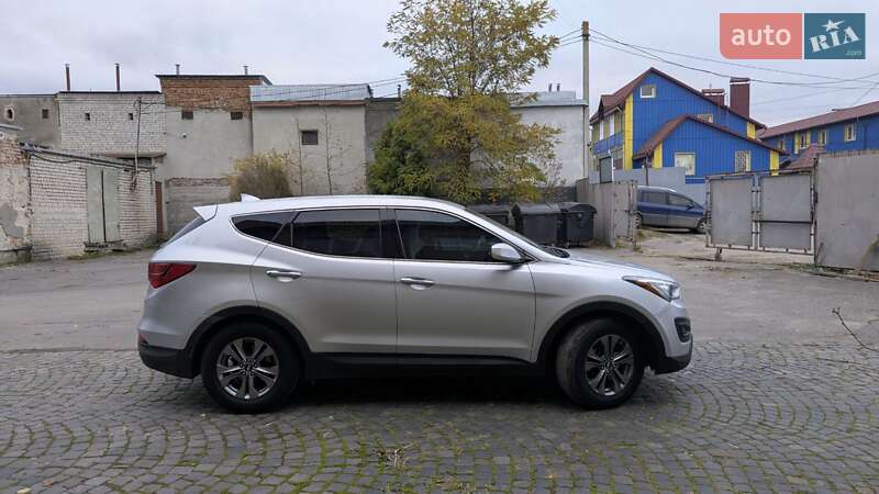Внедорожник / Кроссовер Hyundai Santa FE 2015 в Тернополе фото 7 Внедорожник / Кроссовер Hyundai Santa FE 2015 в Тернополе