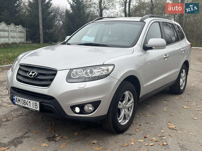 Внедорожник / Кроссовер Hyundai Santa FE 2011 в Бердичеве фото 17 Внедорожник / Кроссовер Hyundai Santa FE 2011 в Бердичеве