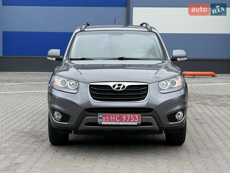 Внедорожник / Кроссовер Hyundai Santa FE 2012 в Ровно