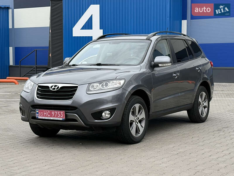 Внедорожник / Кроссовер Hyundai Santa FE 2012 в Ровно