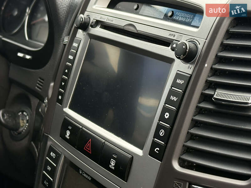 Внедорожник / Кроссовер Hyundai Santa FE 2012 в Ровно