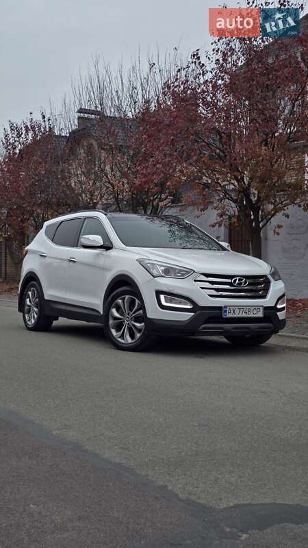 Позашляховик / Кросовер Hyundai Santa FE 2013 в Києві