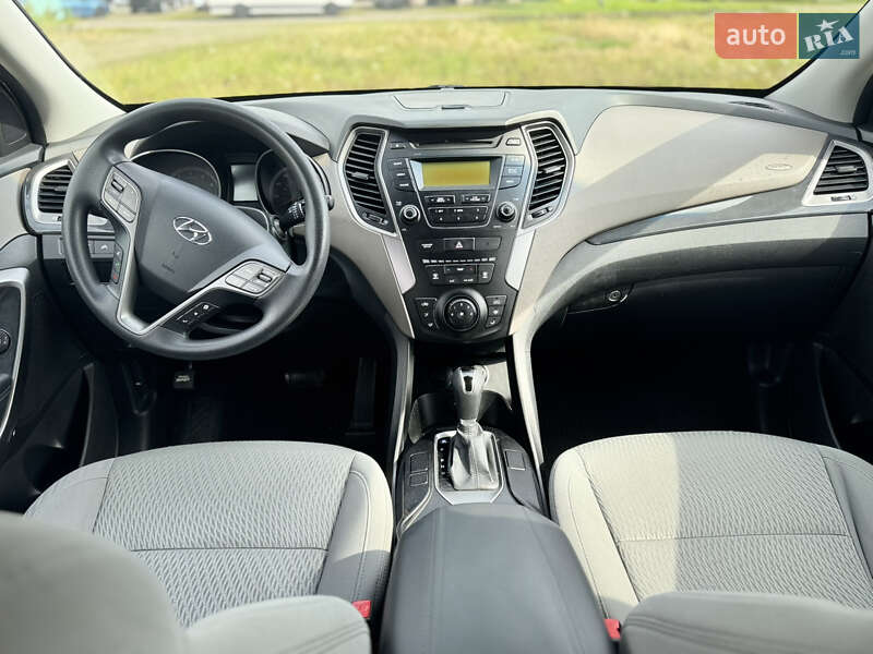 Позашляховик / Кросовер Hyundai Santa FE 2014 в Львові