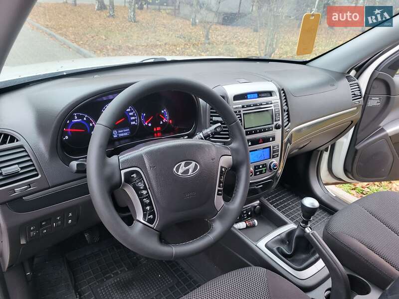 Внедорожник / Кроссовер Hyundai Santa FE 2011 в Хмельницком фото 93 Внедорожник / Кроссовер Hyundai Santa FE 2011 в Хмельницком