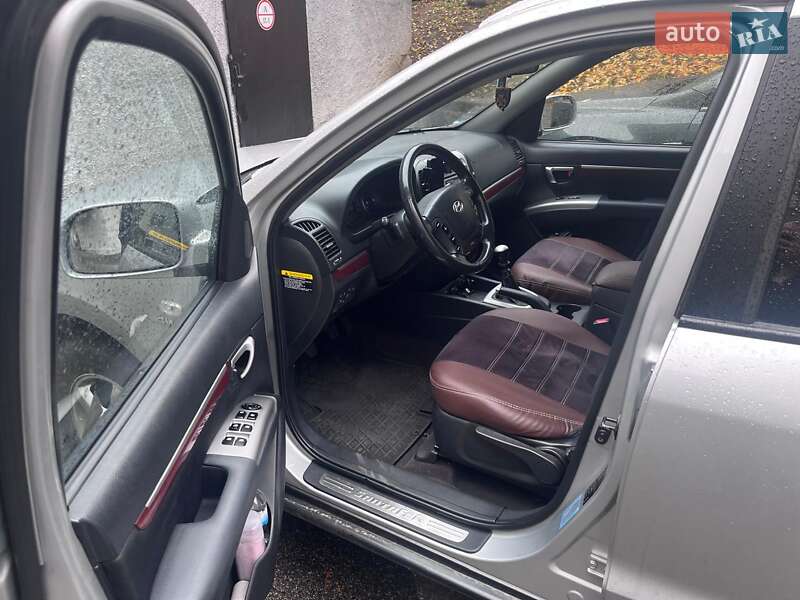 Внедорожник / Кроссовер Hyundai Santa FE 2006 в Киеве фото 10 Внедорожник / Кроссовер Hyundai Santa FE 2006 в Киеве
