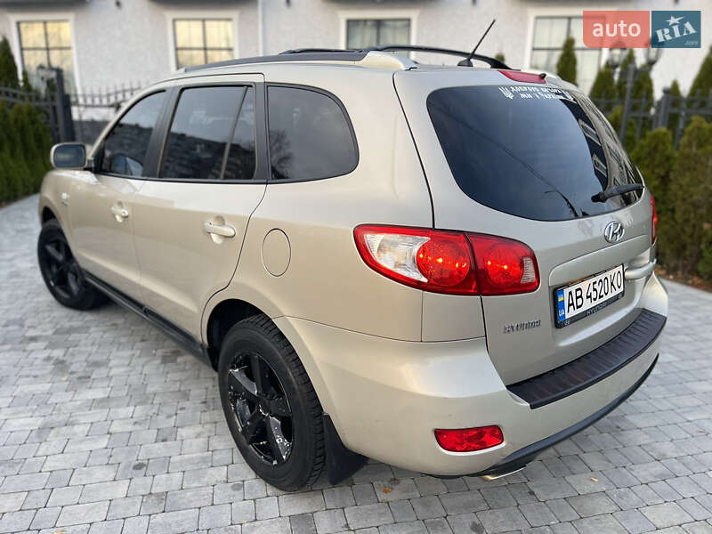 Внедорожник / Кроссовер Hyundai Santa FE 2006 в Виннице