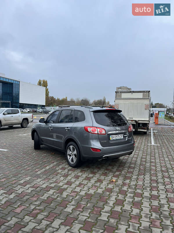 Внедорожник / Кроссовер Hyundai Santa FE 2012 в Одессе фото 5 Внедорожник / Кроссовер Hyundai Santa FE 2012 в Одессе