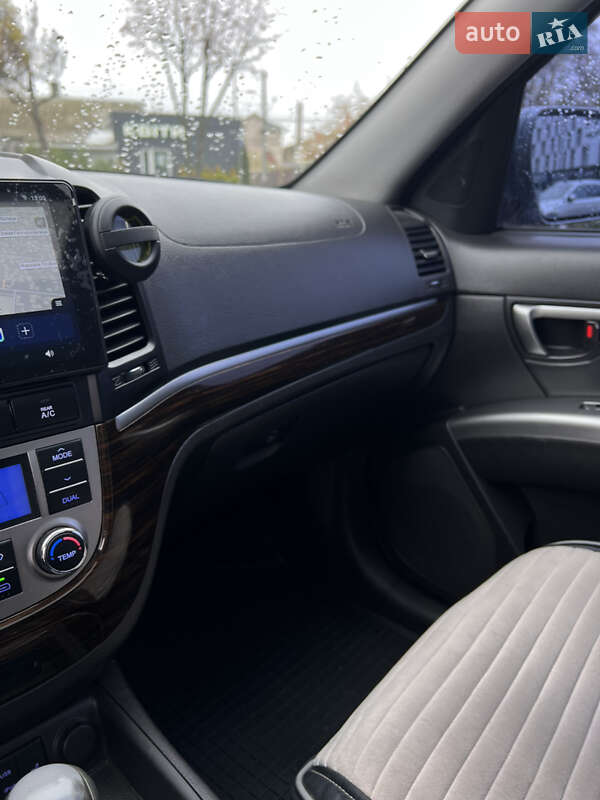 Внедорожник / Кроссовер Hyundai Santa FE 2012 в Одессе фото 41 Внедорожник / Кроссовер Hyundai Santa FE 2012 в Одессе