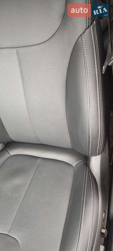 Позашляховик / Кросовер Hyundai Santa FE 2018 в Києві фото 35 Позашляховик / Кросовер Hyundai Santa FE 2018 в Києві