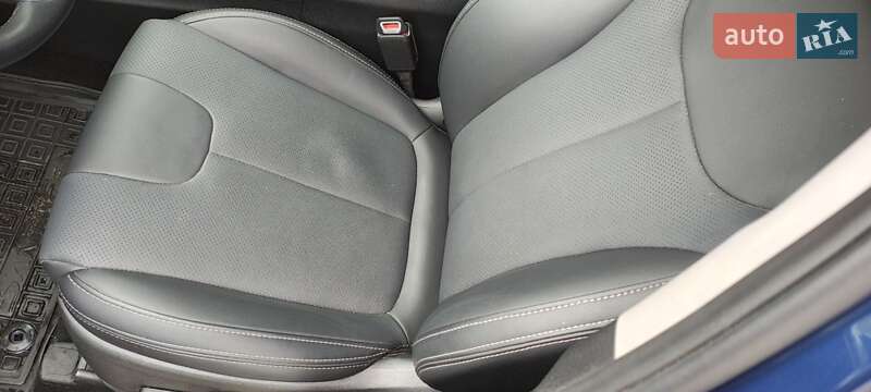 Позашляховик / Кросовер Hyundai Santa FE 2018 в Києві фото 39 Позашляховик / Кросовер Hyundai Santa FE 2018 в Києві