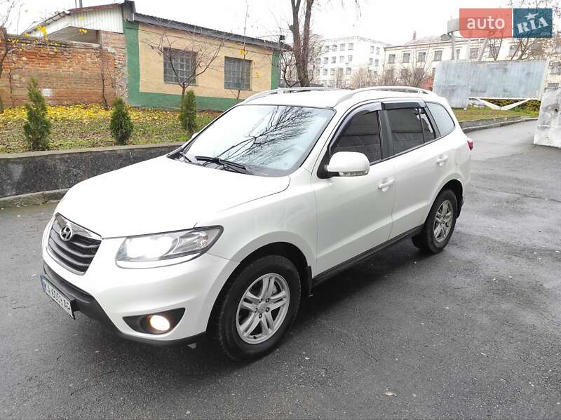 Внедорожник / Кроссовер Hyundai Santa FE 2010 в Бердичеве